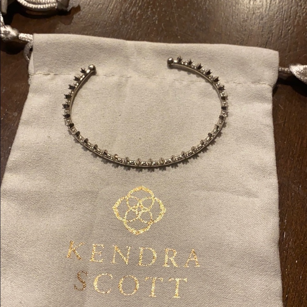Kendra Scott bangle